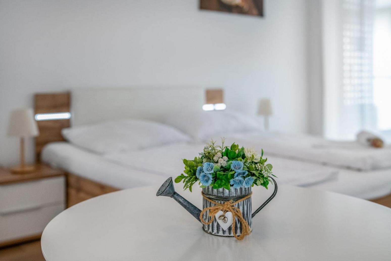 Anchor Apartman By Hellobalatonlelle Exteriör bild