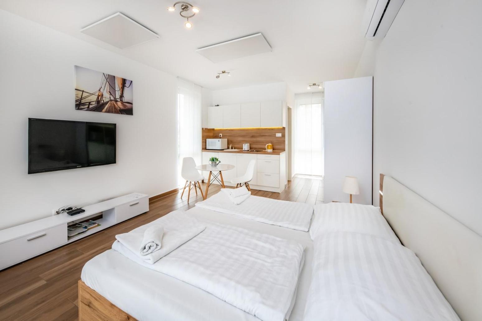 Anchor Apartman By Hellobalatonlelle Exteriör bild