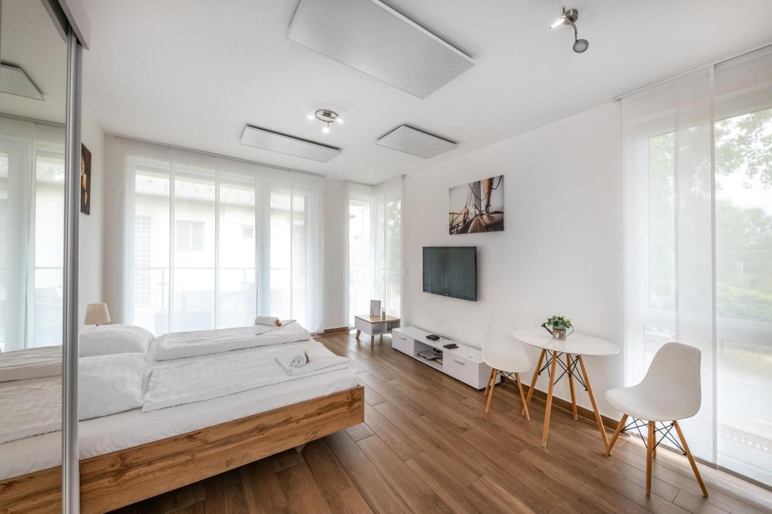 Anchor Apartman By Hellobalatonlelle Exteriör bild